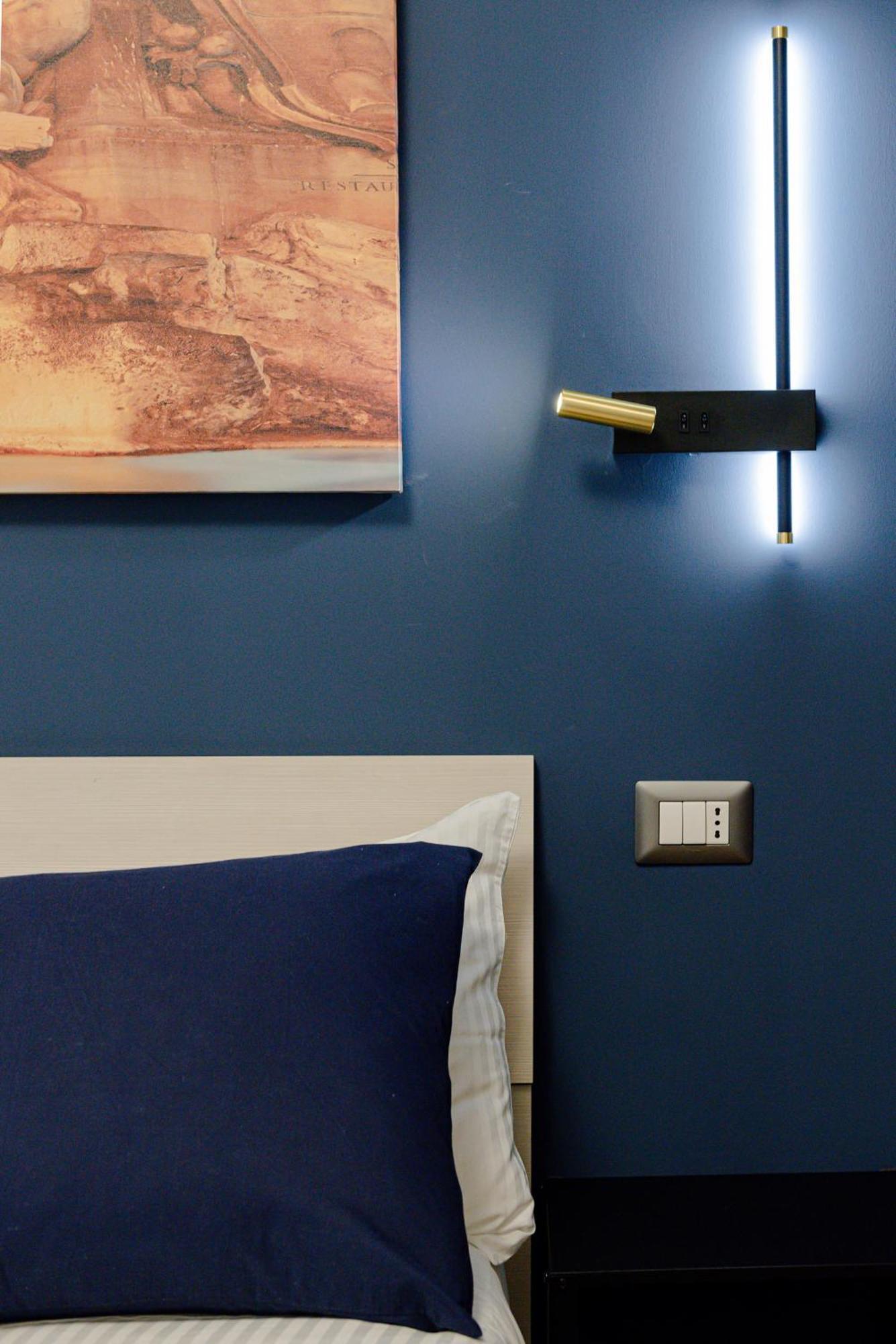 Goldstar Apartment